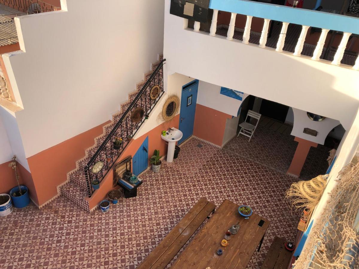 Binic Surf House Panzió Taghazout Kültér fotó